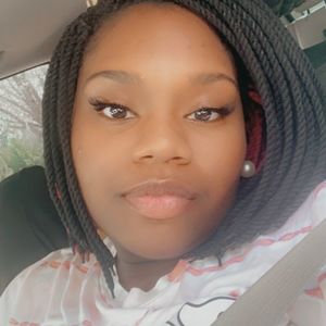 Meet your Posher, Deondra